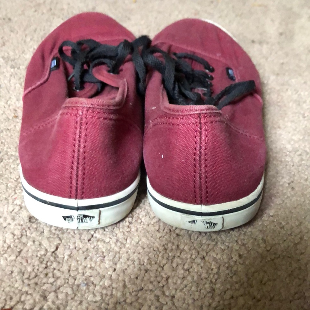 Vans - Picture 3 of 5
